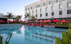 Maani Muscat Hotel & Suites